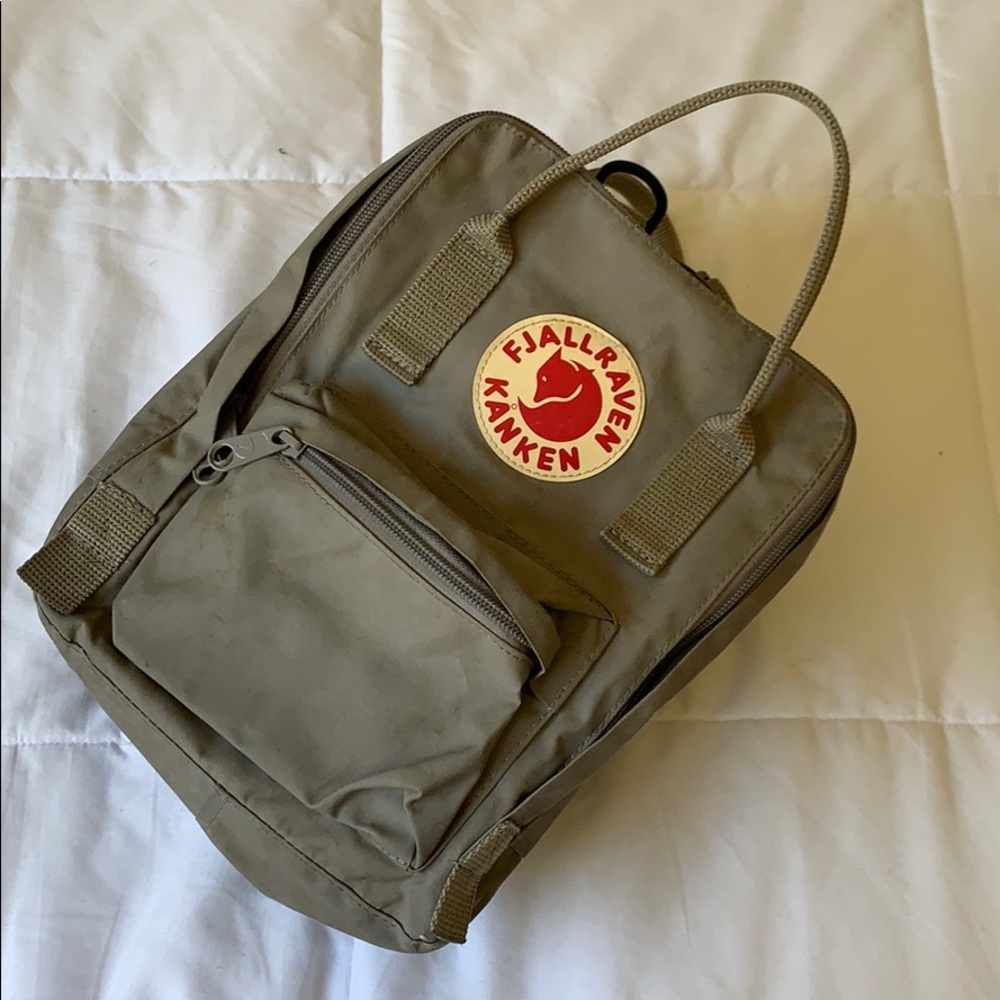SOLD | Fjallraven Kanken backpack